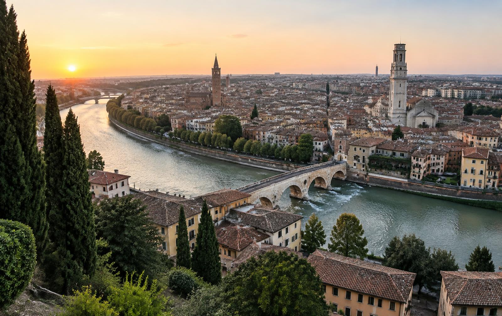 Uitzicht over Verona en de rivier de Adige